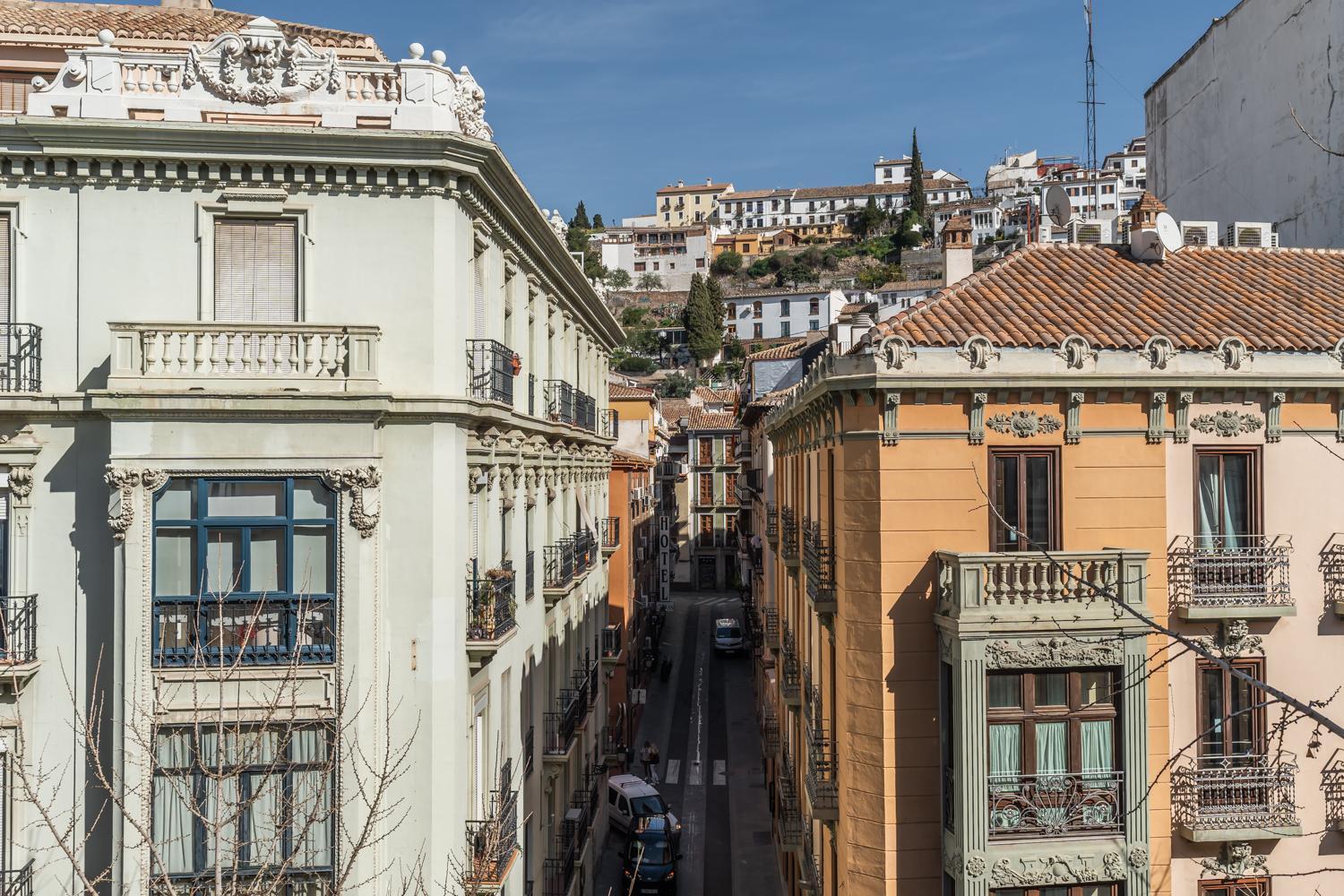 Gran Via Boutique By Florentia Homes — Photos 1